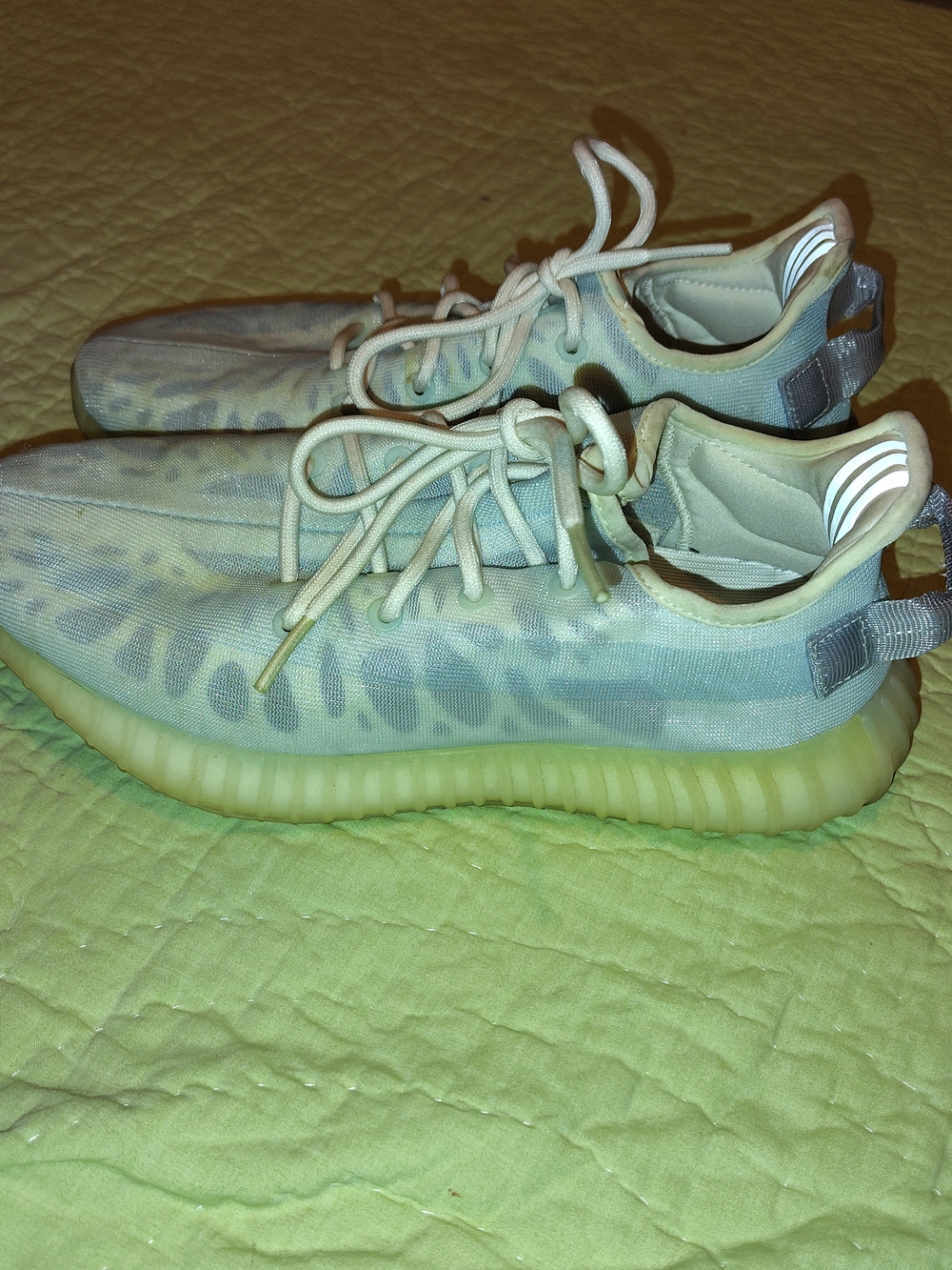 adidas Sneakers